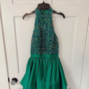 Sherri hill 50711 short green formal